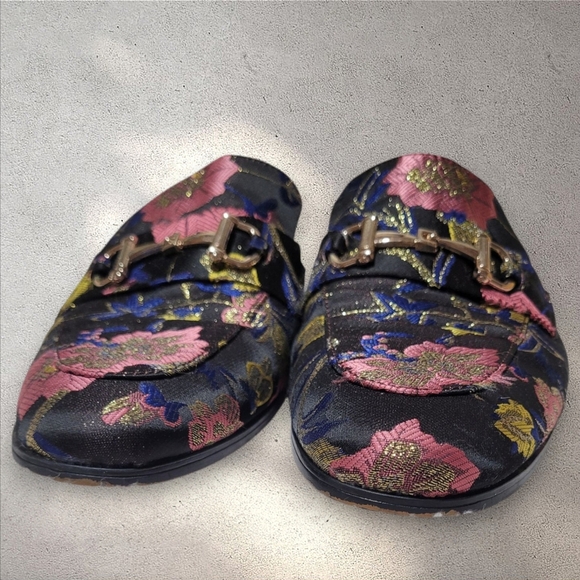 Steve Madden Men's Floral Brocade Mules - Picture 2 of 6